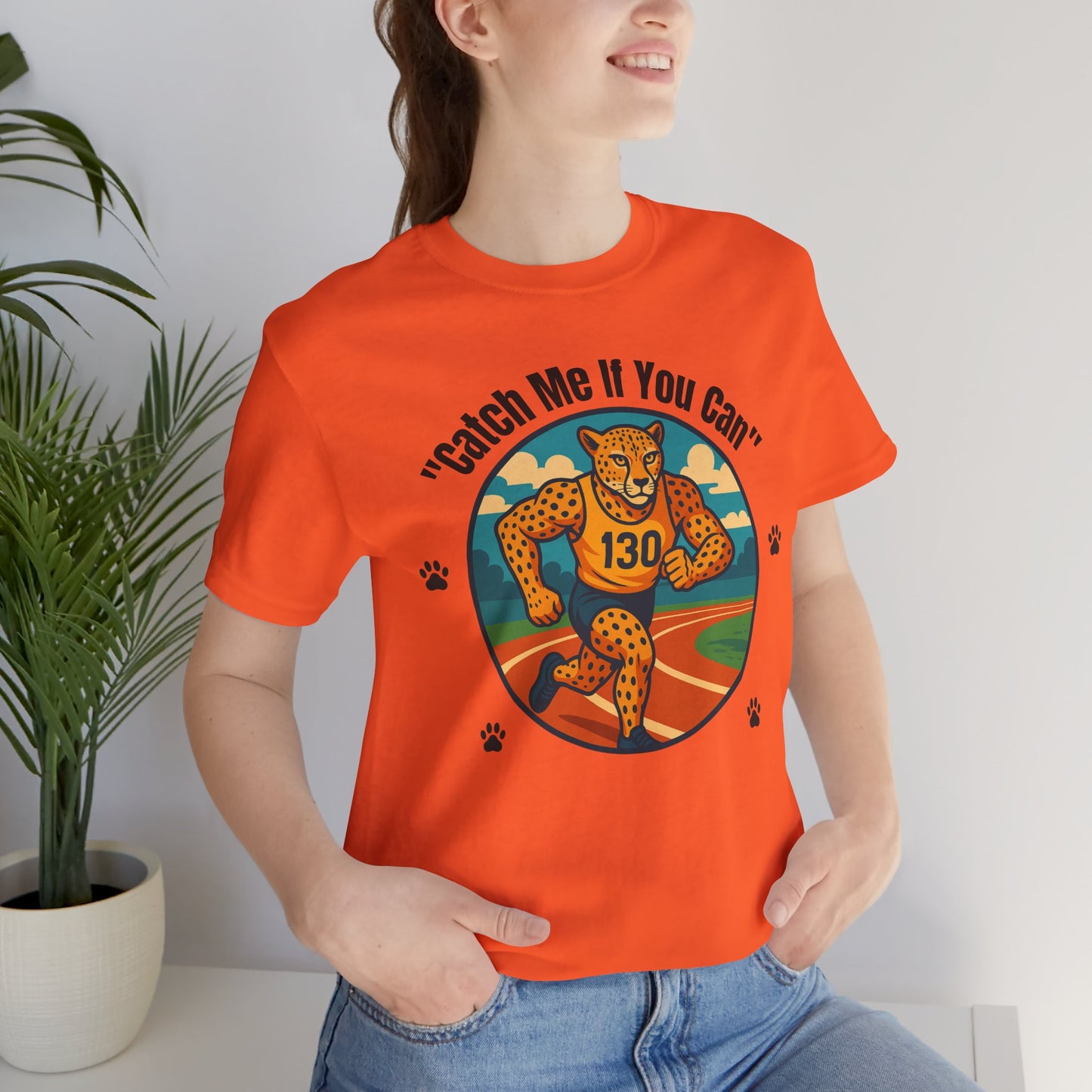 "Catch Me If You Can" Cheetah Running T-Shirt - Athletic Animal Graphic Tee