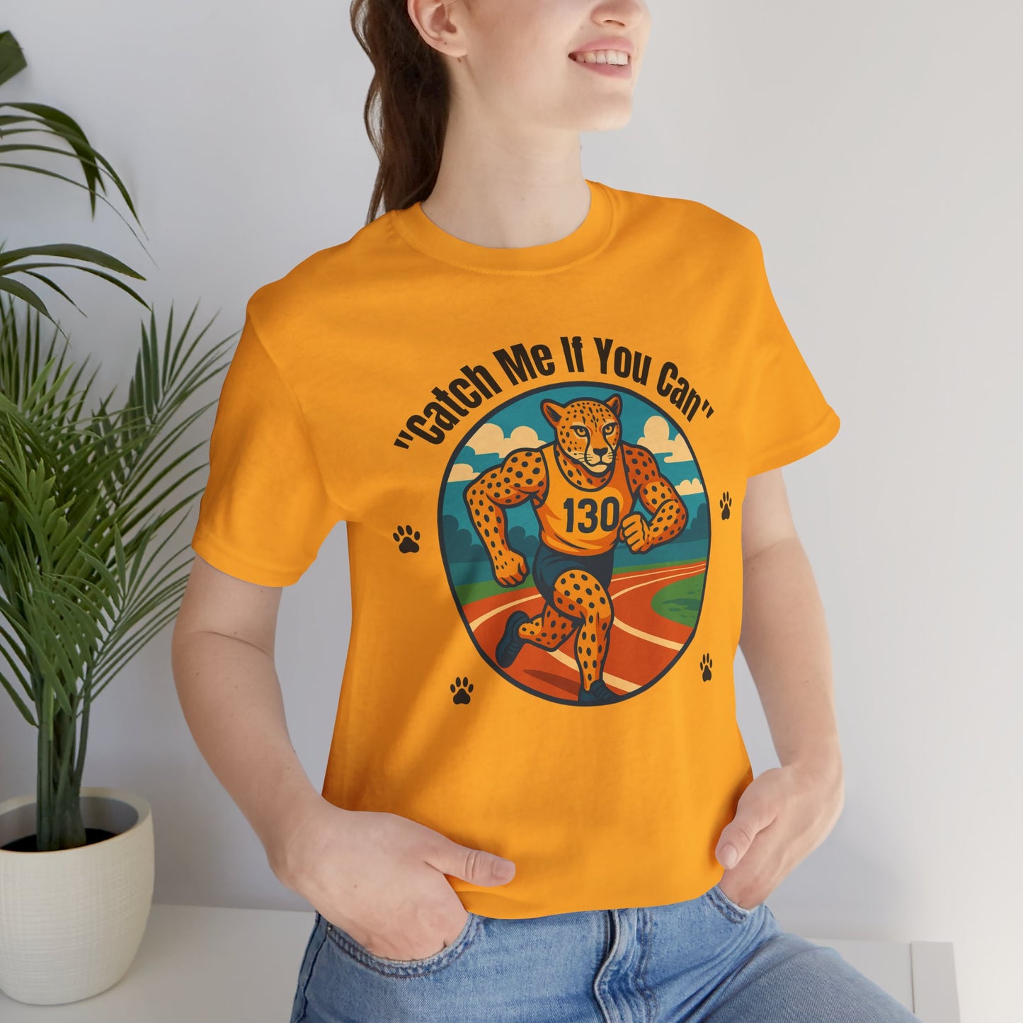 "Catch Me If You Can" Cheetah Running T-Shirt - Athletic Animal Graphic Tee